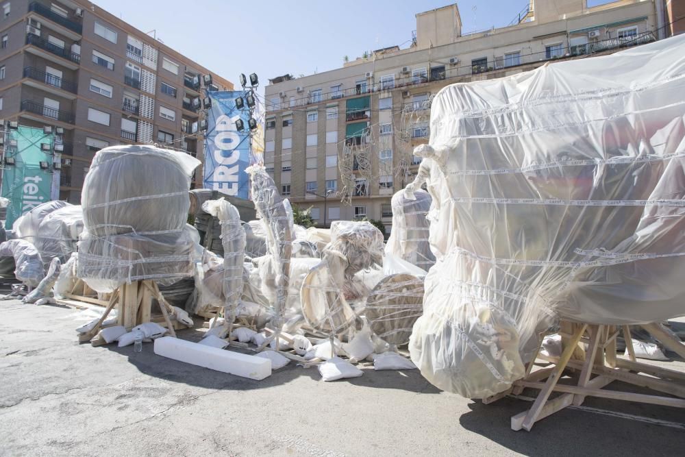 Comienzan a desmontar las fallas