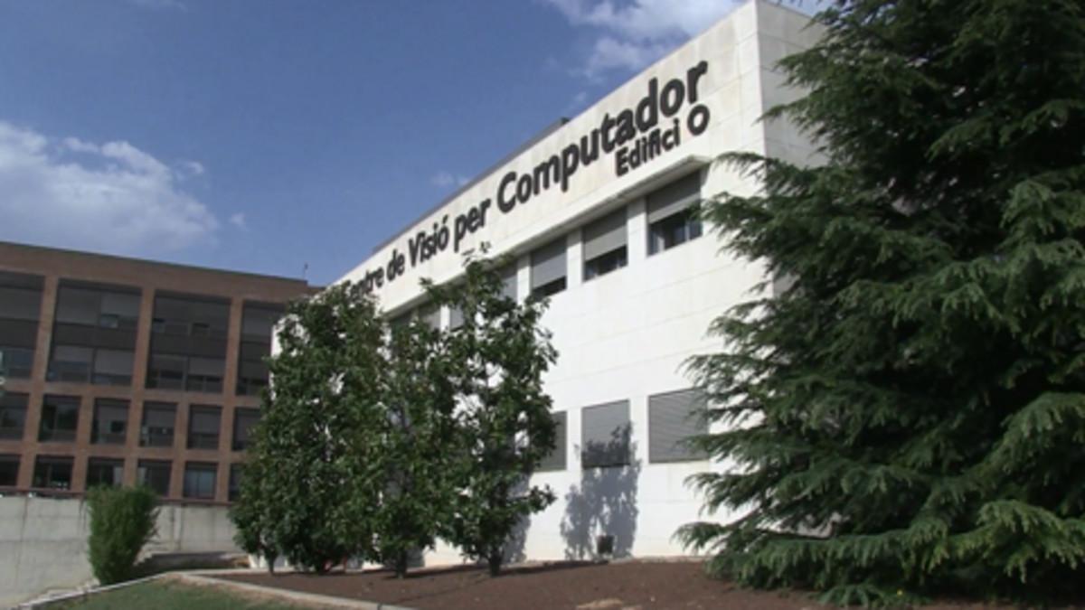 Façana del Centre de Visió per Computador de la UAB. Façana del Centre de Visió per Computador de la UAB.