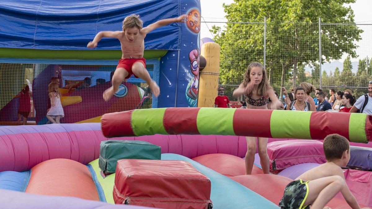 Megaparque infantil en el Eixamplem la Festa de Parets del Vallès