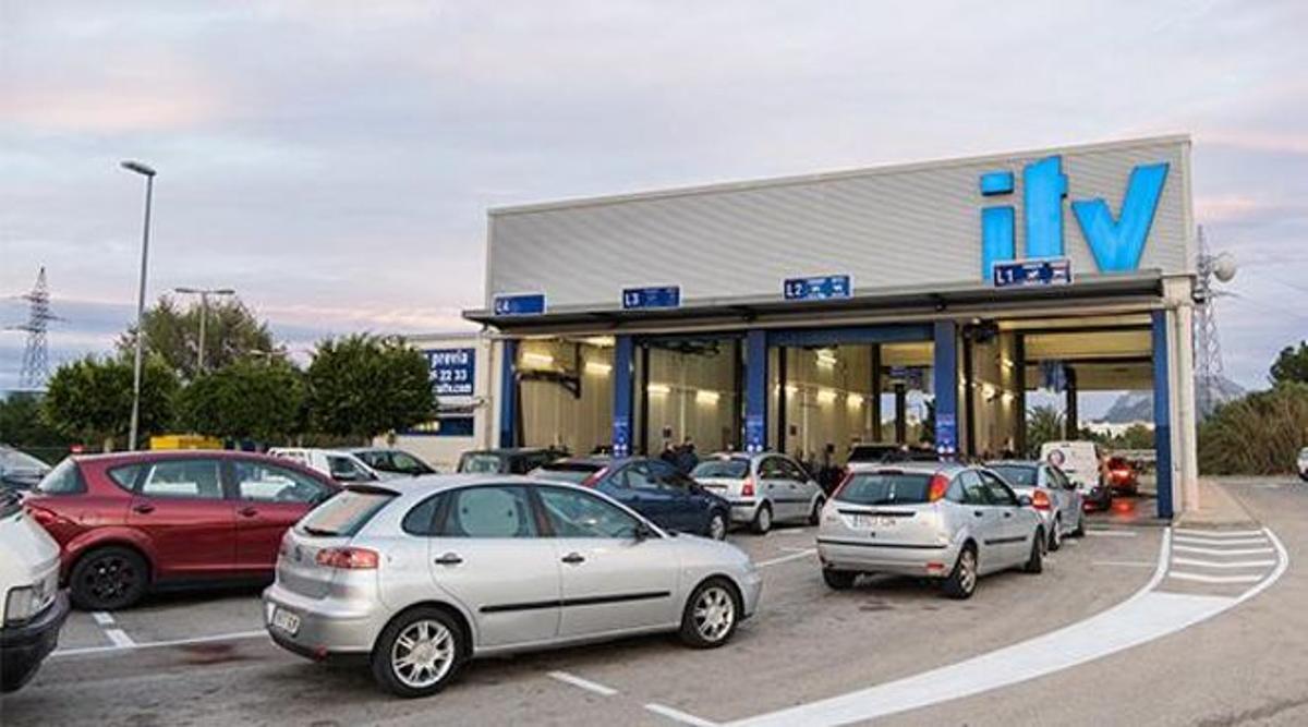 Cuidado: Estos son los fallos más comunes que no te dejarán pasar la ITV