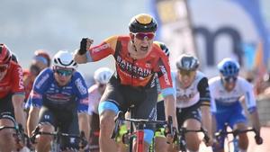 El ciclista italiano Jonathan Milan (Bahrain-Victorious) se adjudica la segunda etapa de la 106ª edición del Giro de Italia