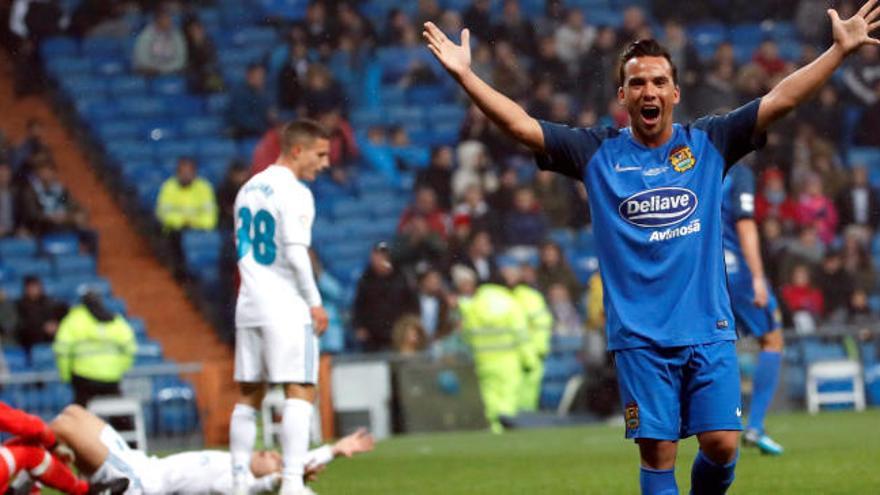 El &#039;Fuenla&#039; empató en el Bernabéu (2-2).