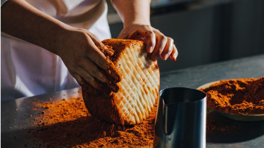 Sorprèn el teu paladar amb la gastronomia local