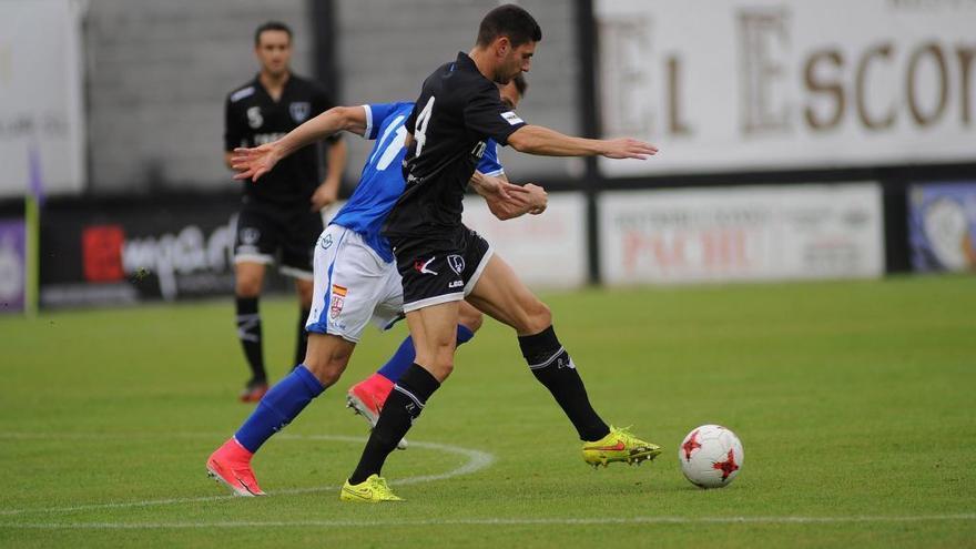 Un momento del partido del Lealtad contra el Logroñés