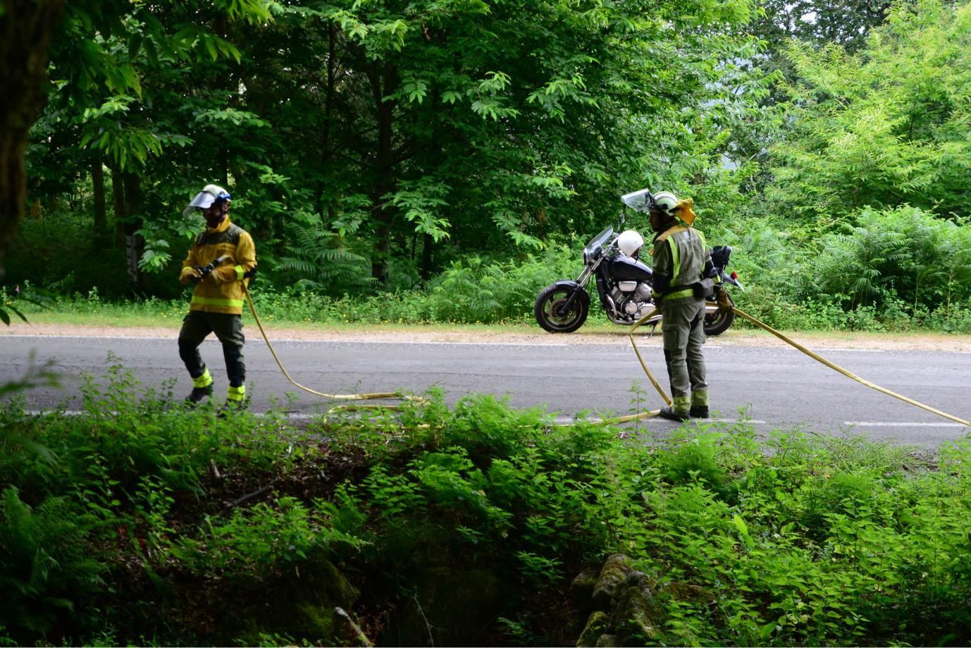 Las imágenes del simulacro contra incendios forestales en Moaña