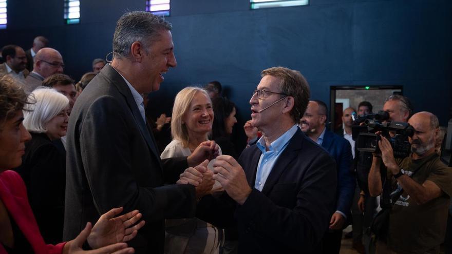 Feijóo y Albiol, en octubre de 2022, en un acto del PP en Barcelona.