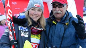 Shiffrin, con su padre, recientemente fallecido, en el 2015.