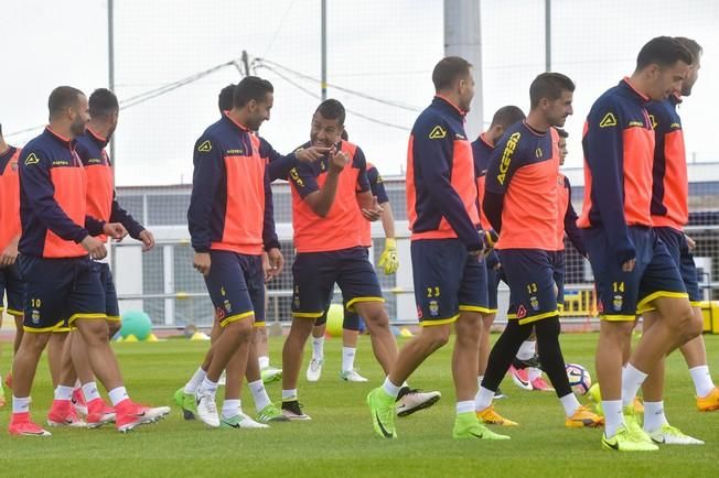 Entrenamiento de la Unión Deportiva Las Palmas ...