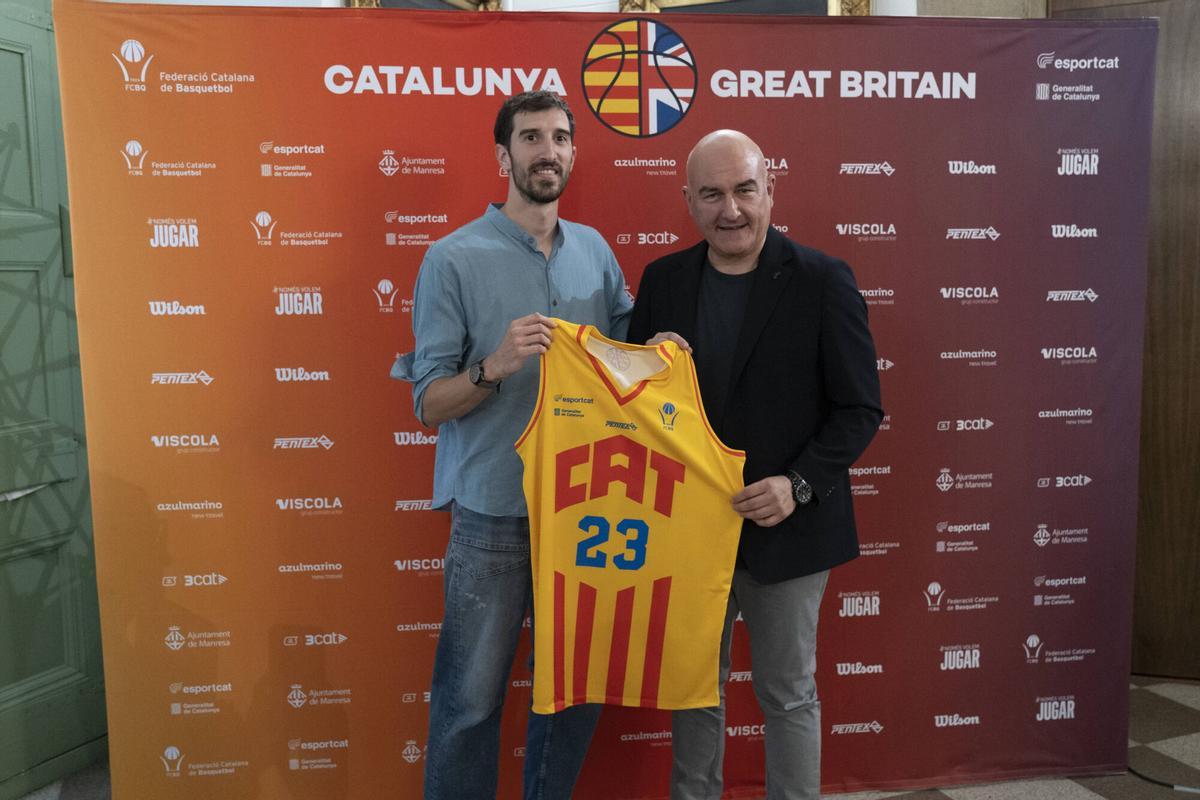 Totes les fotos de la pesentació del Catalunya-Gran Bretanya a l'Ajuntament de Manresa