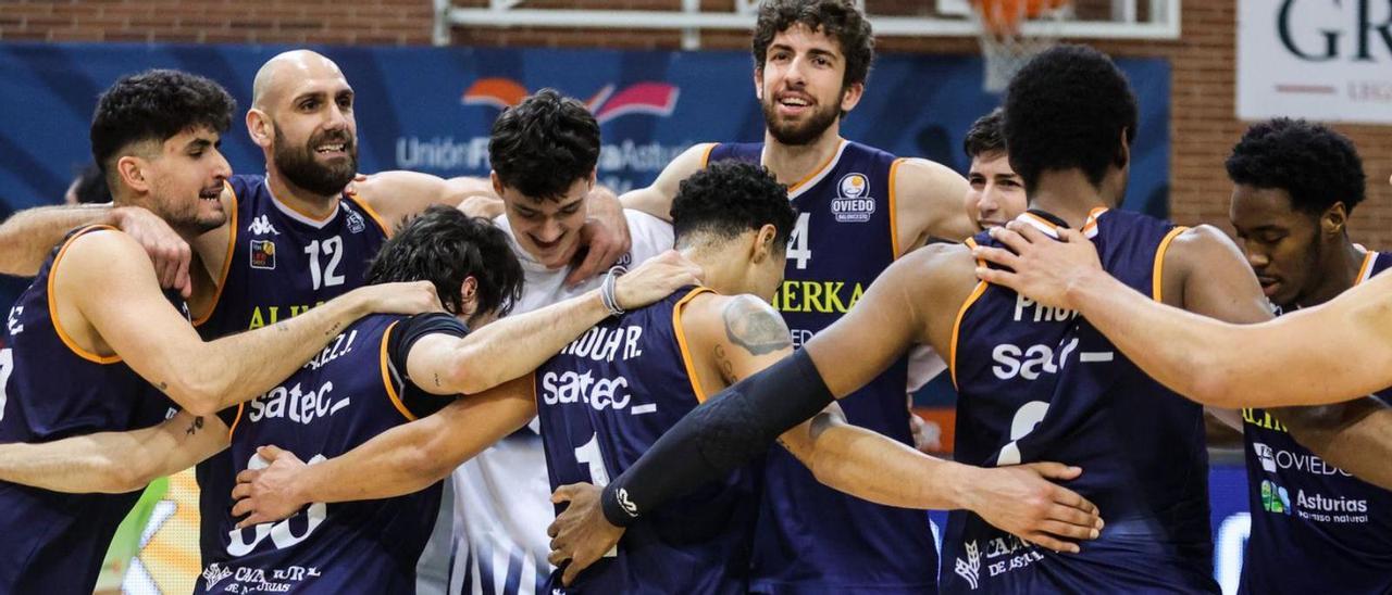 El Alimerka Oviedo Baloncesto, a por la salvación en Pumarín: ganando  seguirán en la LEB Oro - La Nueva España