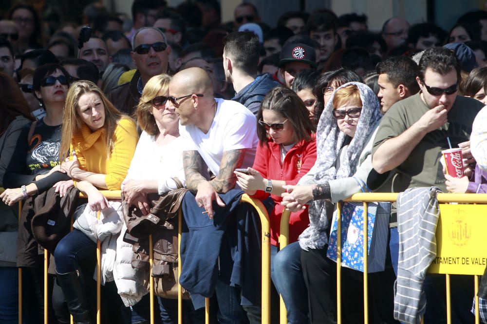 Búscate en la mascletà del 12 de marzo