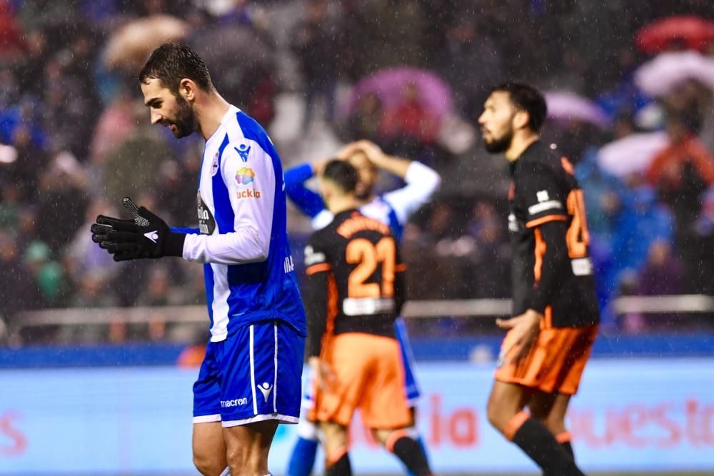 El Dépor cae en Riazor ante el Valencia