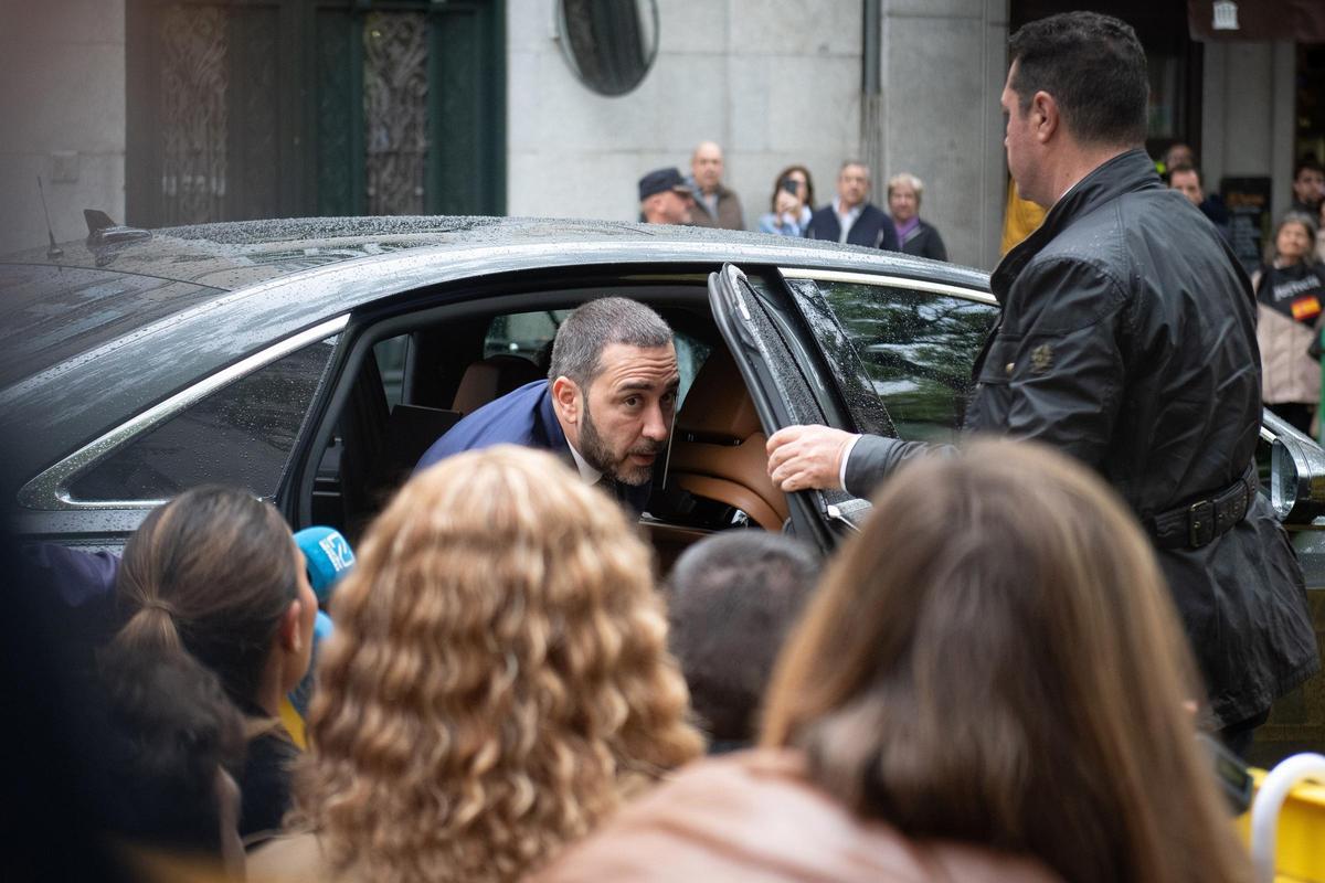 El empresario Víctor de Aldama a su llegada al Tribunal Supremo, a 29 de abril de 2026, en Madrid (España).