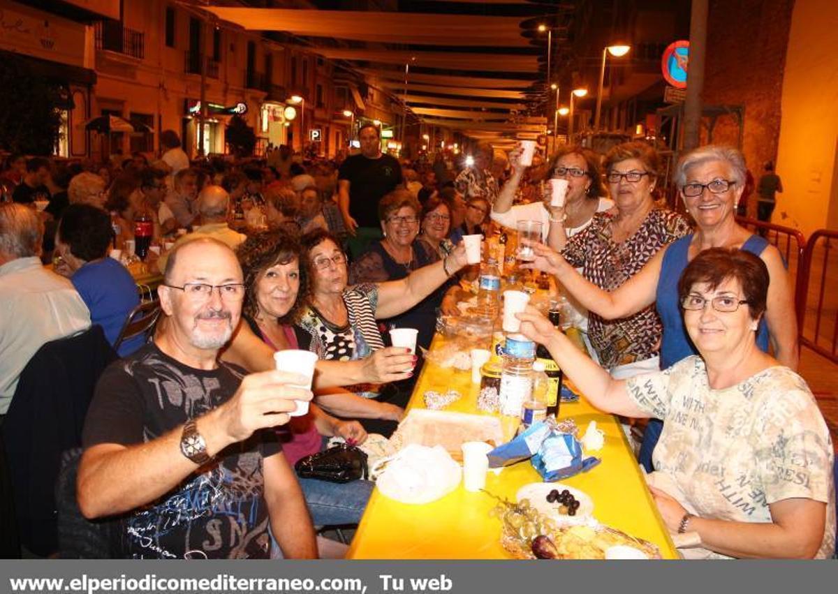 GALERÍA FOTOS -- La gastronomía, protagonista en la avenida de la Murà de Vila-real