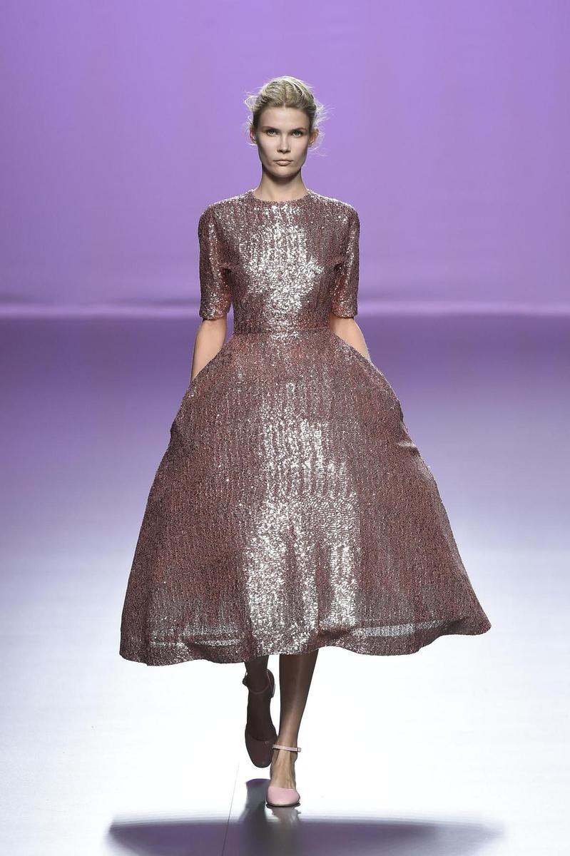 MBFWM 2015: The 2nd Skin Co. Primavera/Verano 2016, vestido midi en paillets