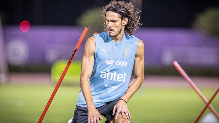 Cavani ya está con Uruguay: &quot;Te estoy esperando&quot;