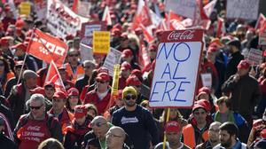 Latur repunta en 113.000 persones al gener, la menor pujada en set anys