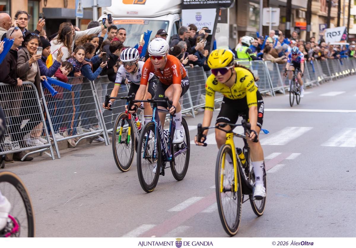 Gandia acoge la primera etapa de la Setmana Ciclista Internacional-Volta Femenina de la Comunitat Valenciana