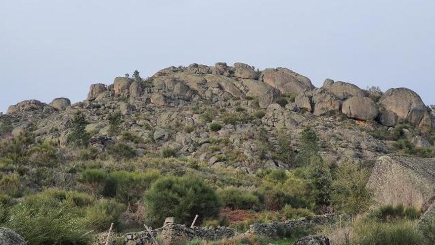 El Berrocal de la Data ya es quinto monumento natural de Extremadura