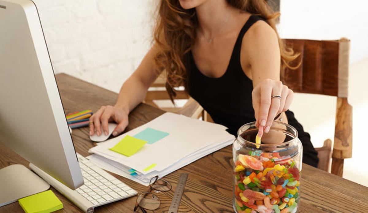 Cambiar ciertos hábitos te ayudará a bajar de peso.