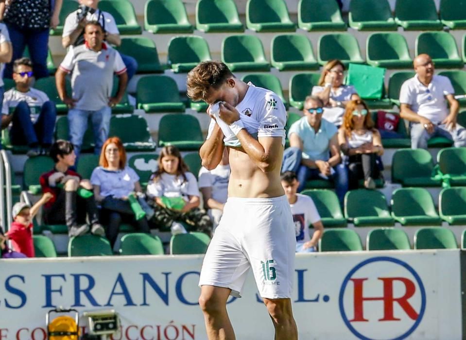 Debacle del Elche ante el colista