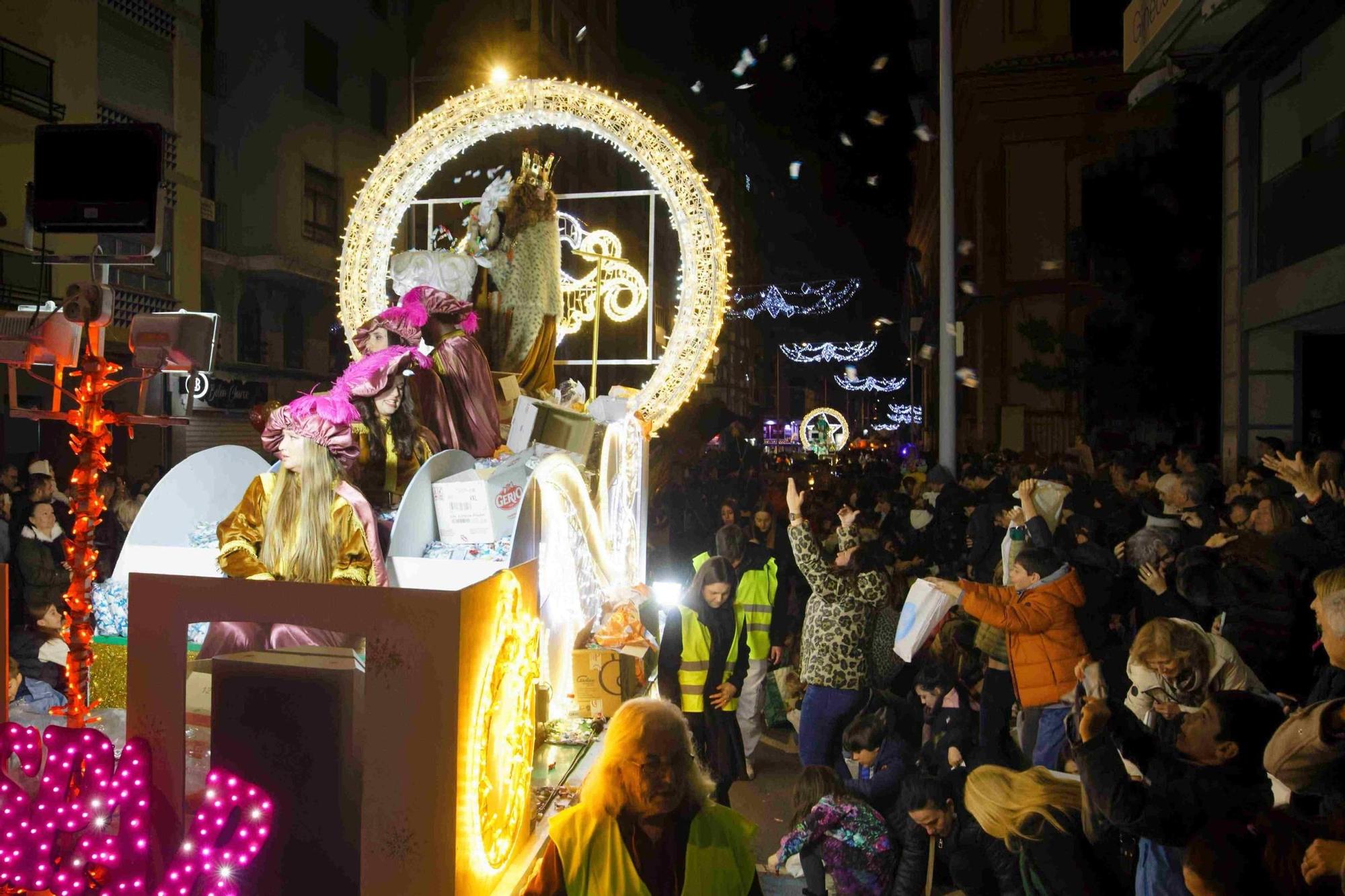 Búscate en la galería de la Cabalgata de Reyes de Castelló