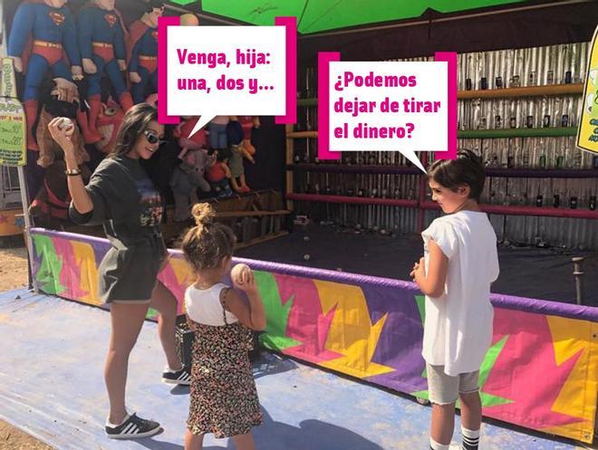 Kourtney con sus hijos en la feria