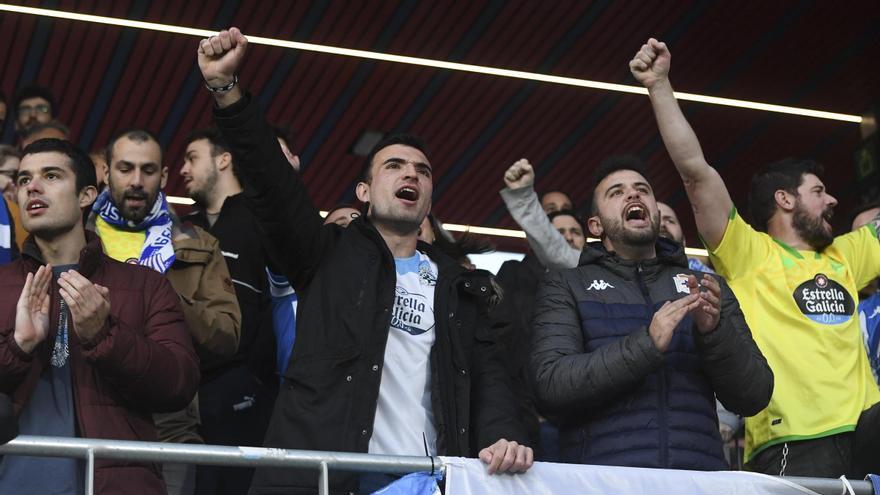 PARTIDO DE FUTBOL DE PRIMERA RFEF FEDERACION BARÇA ATLÈTIC - DEPORTIVO DISPUTADO EN EL ESTADIO JOHAN CRUYFF (BARCELONA) . AFICIONADOS DEL DEPOR.