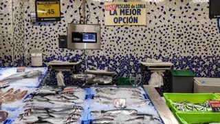 Esta es la diferencia entre las cajas verdes y azules de la pescadería de Mercadona