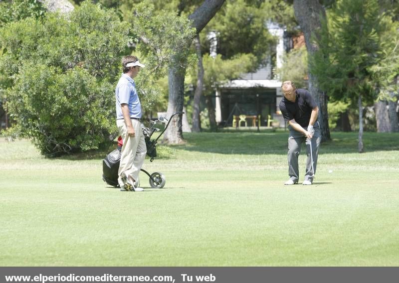 GALERÍA DE FOTOS- El torneo Pro-Am llena el Club Costa Azahar de amantes del golf