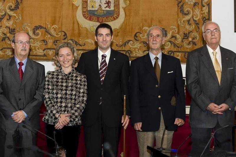 Vida y obra de Pedro González