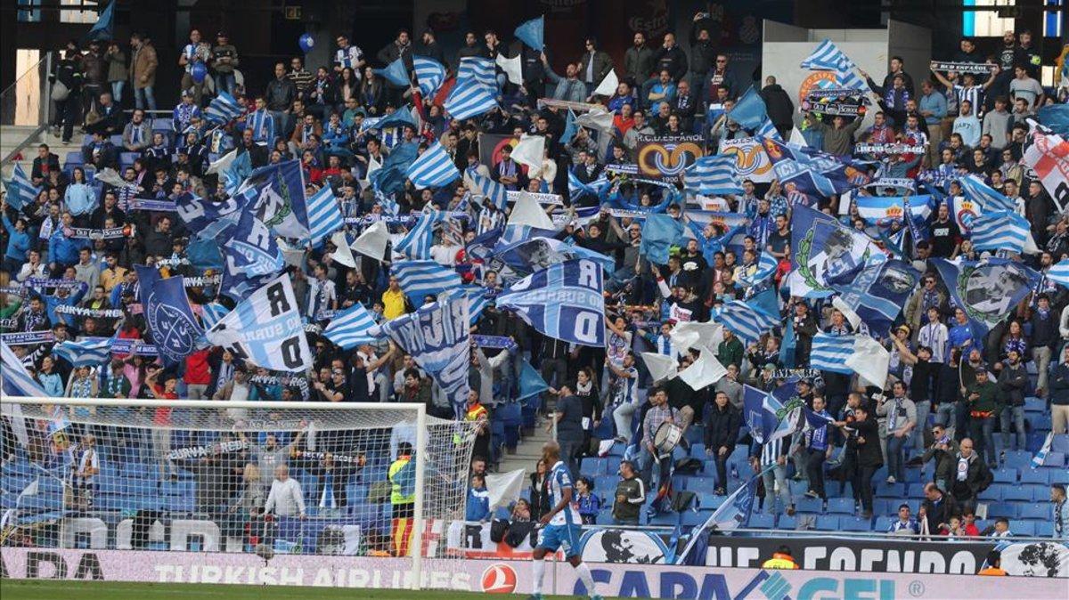 El Espanyol negó vínculo alguno con el partido de ultraderecha VOX