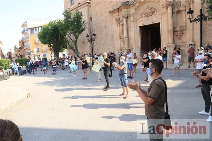 Totana protesta ante su vuelta a la fase 1