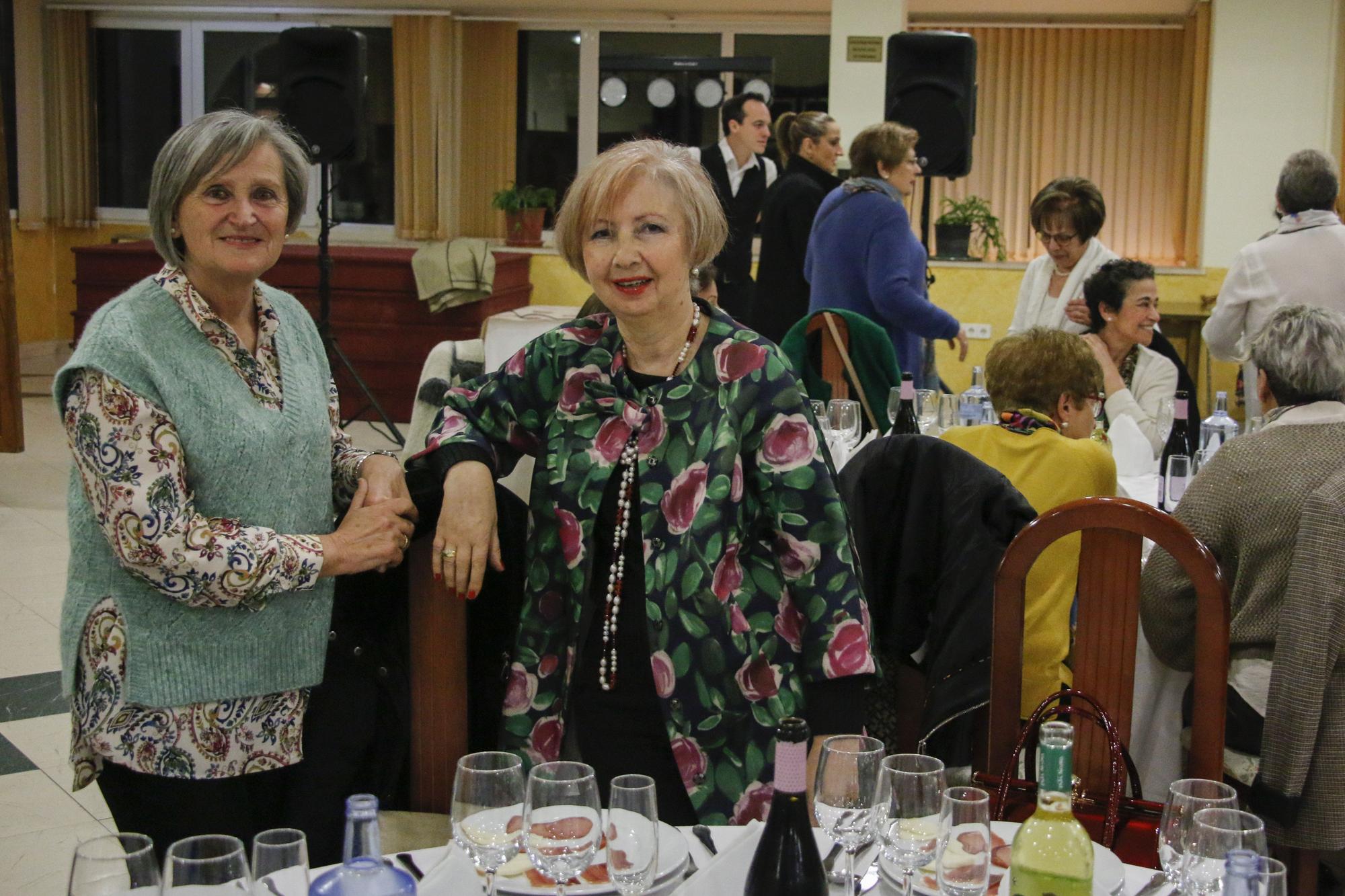 En imágenes: La vocalía de la mujer de la zona rural de Gijón celebra su cena anual