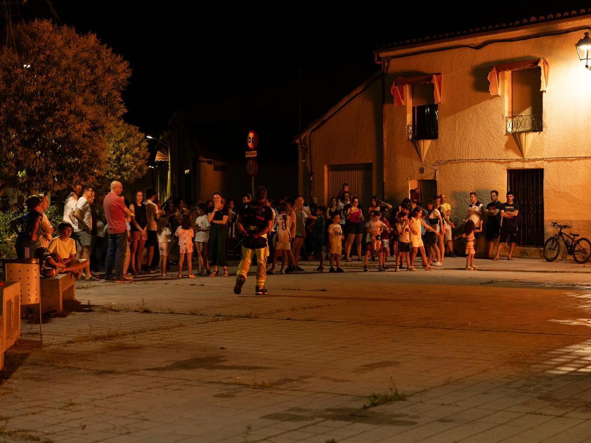 Una noche mágica en las hogueras de la noche de San Juan en Tagarabuena y Toro Una noche mágica en las hogueras de la noche de San Juan en Tagarabuena y Toro