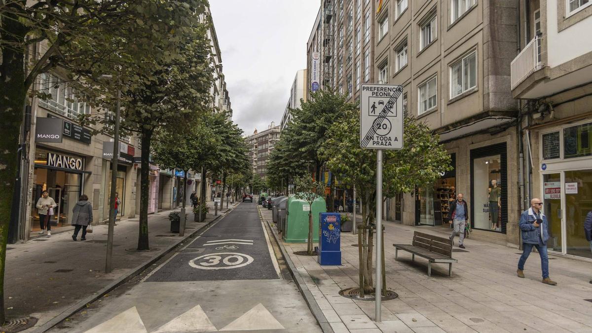 Xeneral Pardiñas y las calles próximas son las que cuentan con las rentas más altas de Santiago