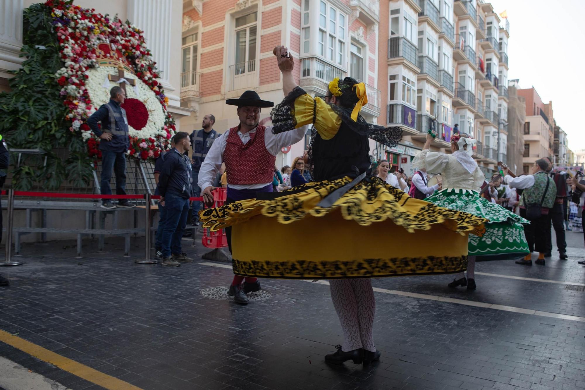 Ofrenda floral a la Virgen de la Caridad en Cartagena