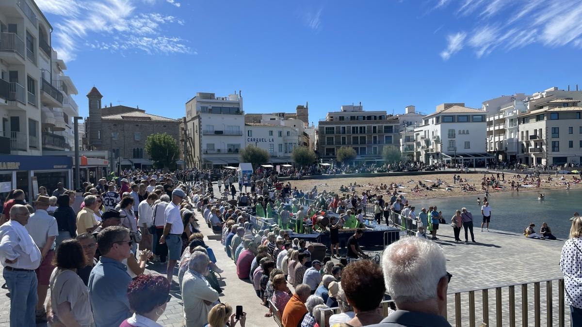 Una imatge de la Festa de l&#039;Anxova, una de les activitats fora de la temporada turística.