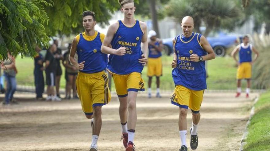 Entrenamiento del Herbalife Gran Canaria en el Parque Romano