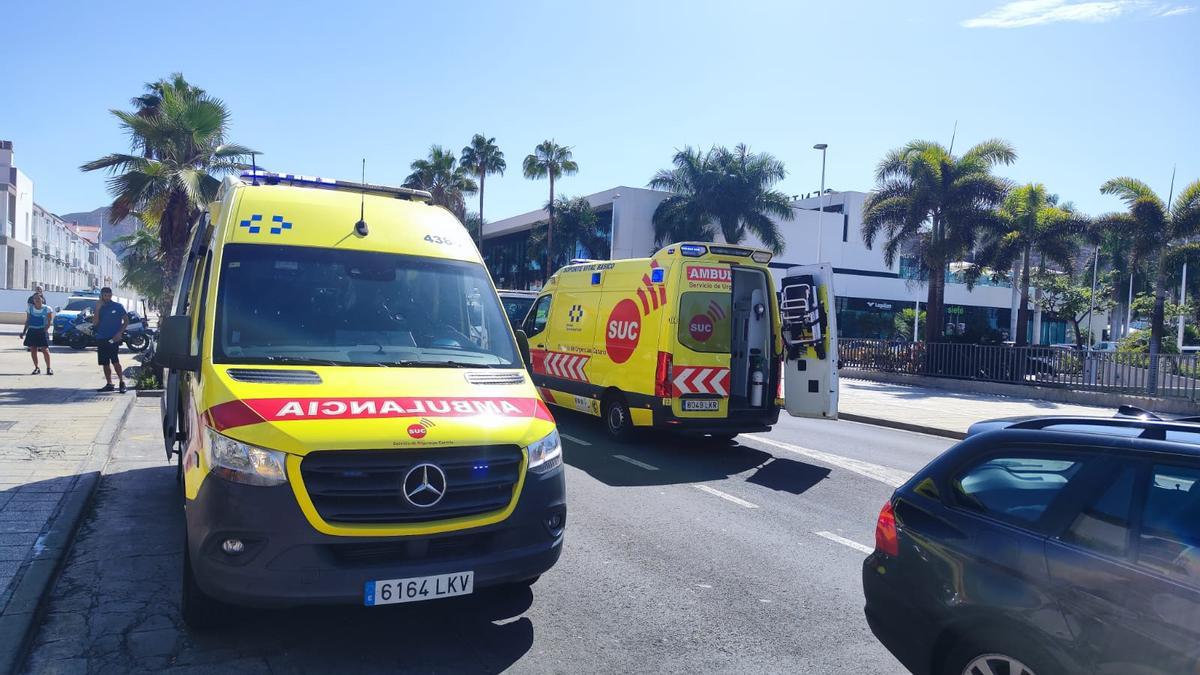 Ambulancias atropello Las Américas