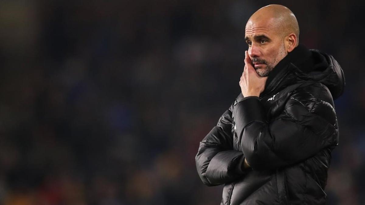 Pep Guardiola, reflexivo, en el Burnley-Manchester City del pasado miércoles.