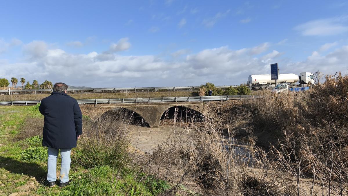 Autovía a la altura del arroyo Cañetejo, en Villa del Río.
