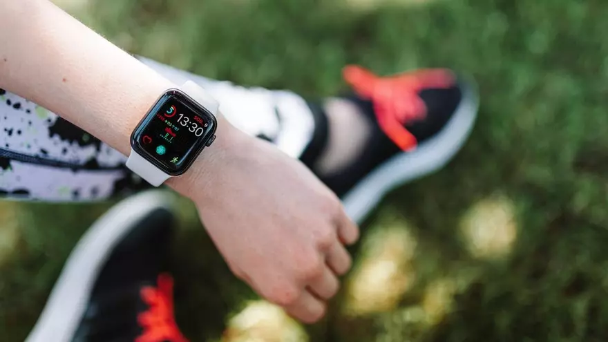 De 100 € a solo 19: el smartwatch que arrasa por su gran descuento en el último día del Amazon Prime Day