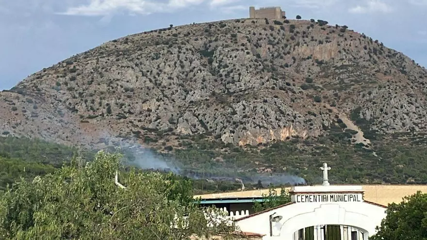 Vídeo: Incendi al massís del Montgrí