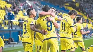 El Villarreal B-Levante se juega también en la grada