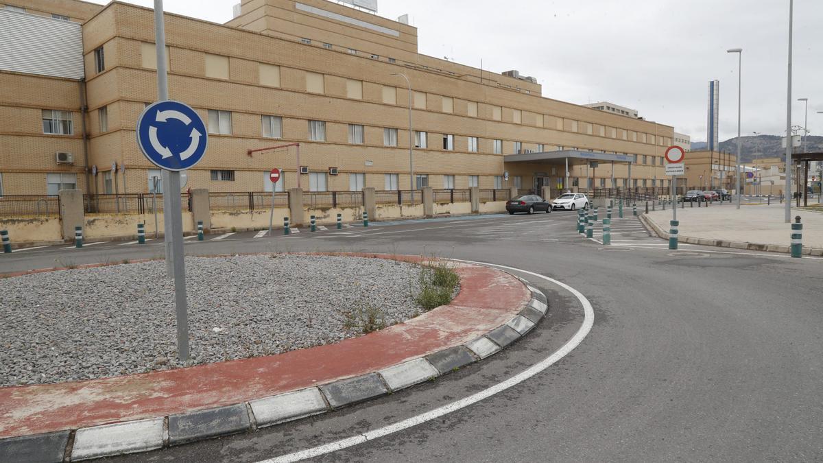 Imagen de una de las entradas al Hospital General de Castellón.