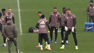 Mbappé regresa al grupo y estará ante la Real Sociedad