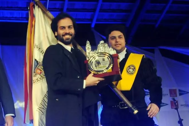 Desfile y certamen de tunas en Murcia