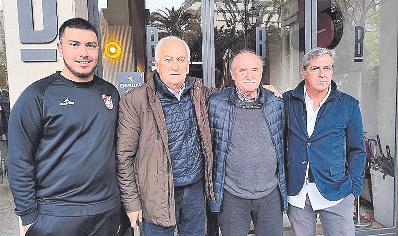 Víctor Samitier, Jaume Ordinas, Florencio Jiménez y Fausto Oviedo.