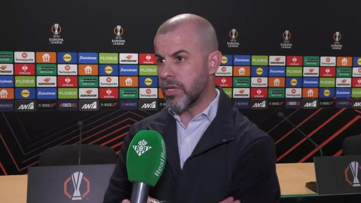 Fajardo admite el impacto de Isco, Lo Celso y Amrabat en el Betis: "Le quitas a cualquier equipo tres piezas de las más importantes y lo nota"
